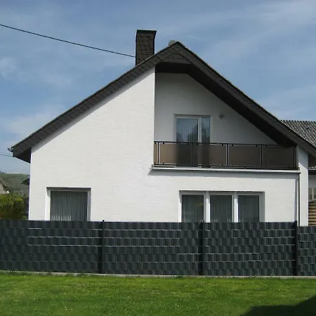 In Der Vulkaneifel Appartement Ulmen